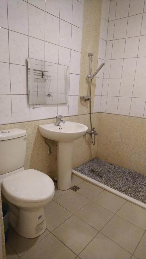 亞芝商務旅館yazhi Hotel Bade Ngoại thất bức ảnh