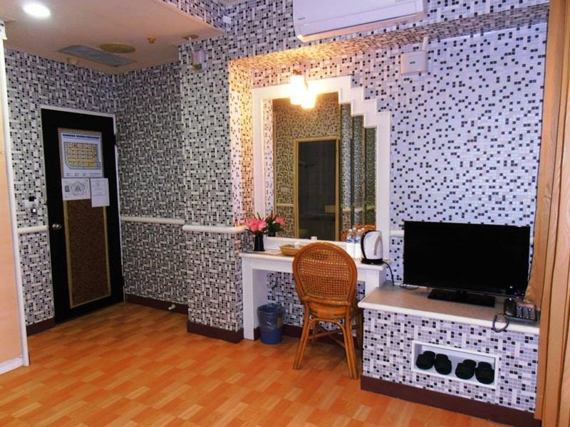 亞芝商務旅館yazhi Hotel Bade Ngoại thất bức ảnh
